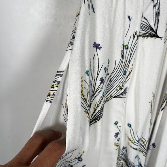 Free People Women's Floral Retro Midi Dress 4 V-Neck Boho with Pockets - Picture 6 of 9